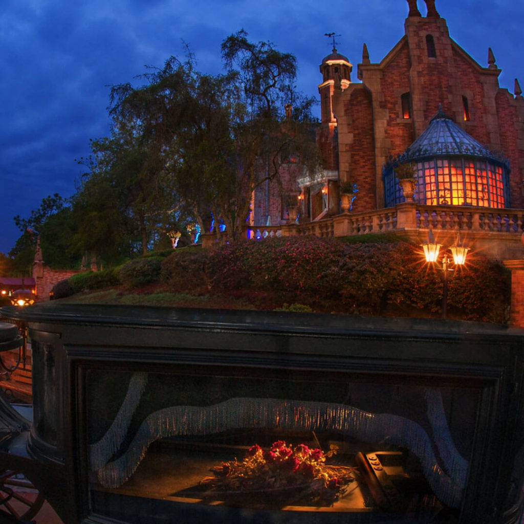 atrações imperdíveis do magic kingdom haunted mansion