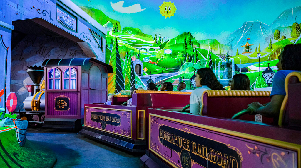 Mickey-Minnies-Runaway-Railway-atracao5-dicas-uteis-disney