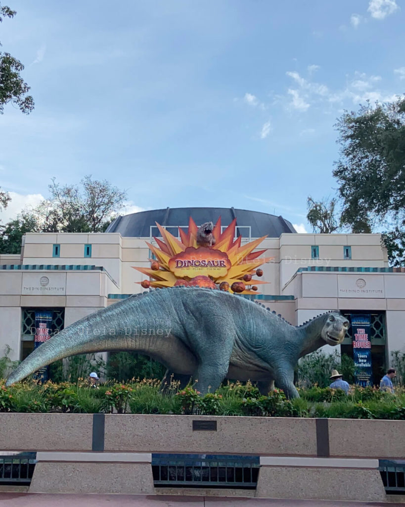 atrações mais concorridas no Animal Kingdom Dinosaur