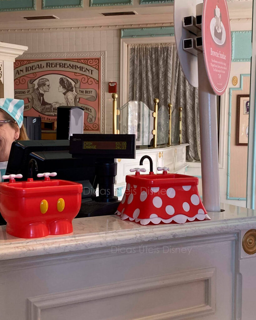 Como é a Main Street no Magic Kingdom PIA DO MICKEY