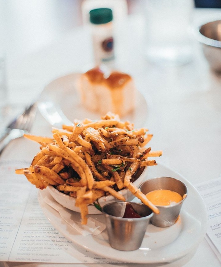 restaurante boathouse disney springs french cut fries