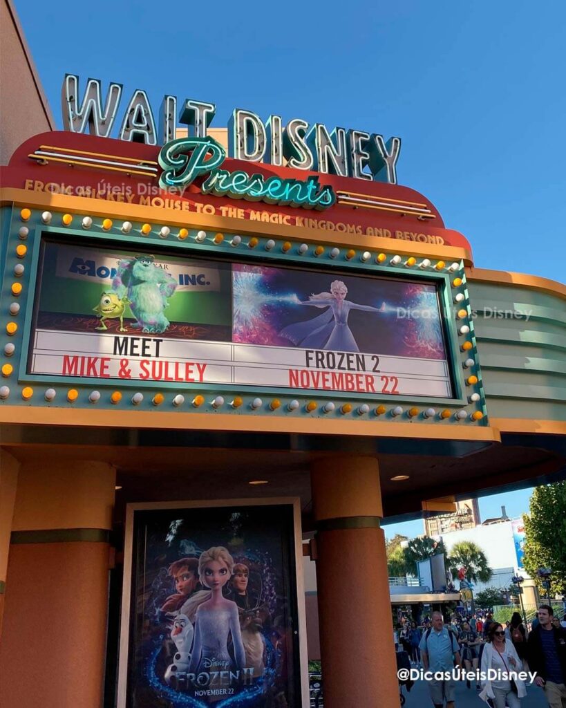 Como é a Animation Courtyard no Hollywood Studios Walt Disnwy Presents Entrada