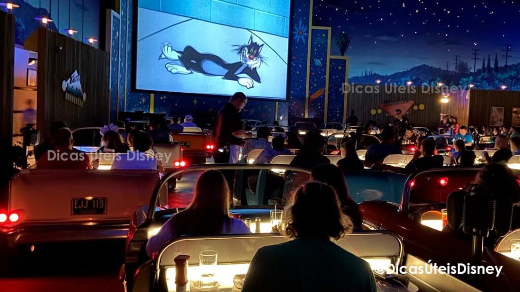 Como é a Commissary Lane no Hollywood Studios como é o restaurante sci fi dine in