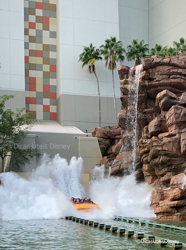 como-e-area-jurassic-park-islands-of-adventure-universal-studios-jurassic-rive-adventure-dicas-uteis-disney