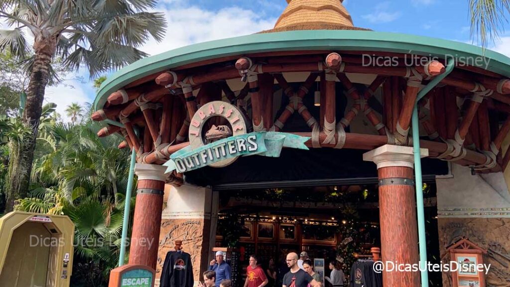 como-e-area-jurassic-park-islands-of-adventure-universal-studios-loja-jurassic-outfiters-2-dicas-uteis-disney