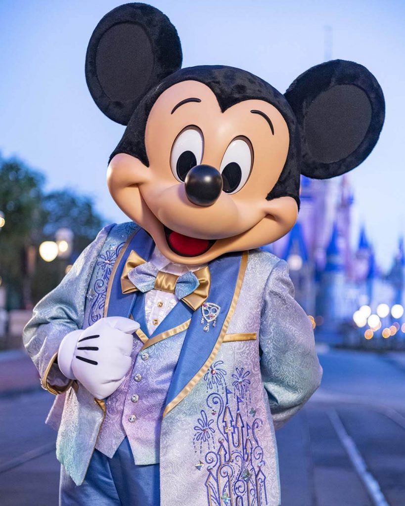 walt-disney-world-resort-festa-50-anos-mickey-roupa-especial_dicas-uteis-disney.jpg